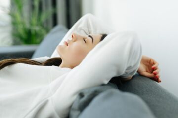 Jarní únava a jak ji přelstít: Lékem je masáž, sex i orgasmus